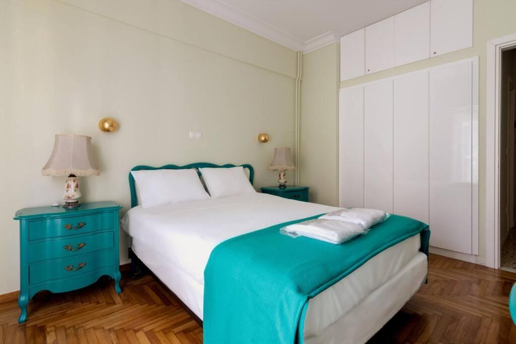 Iphigenia 2 Bedroom Retro Downtown Apartment 아테네 외부 사진