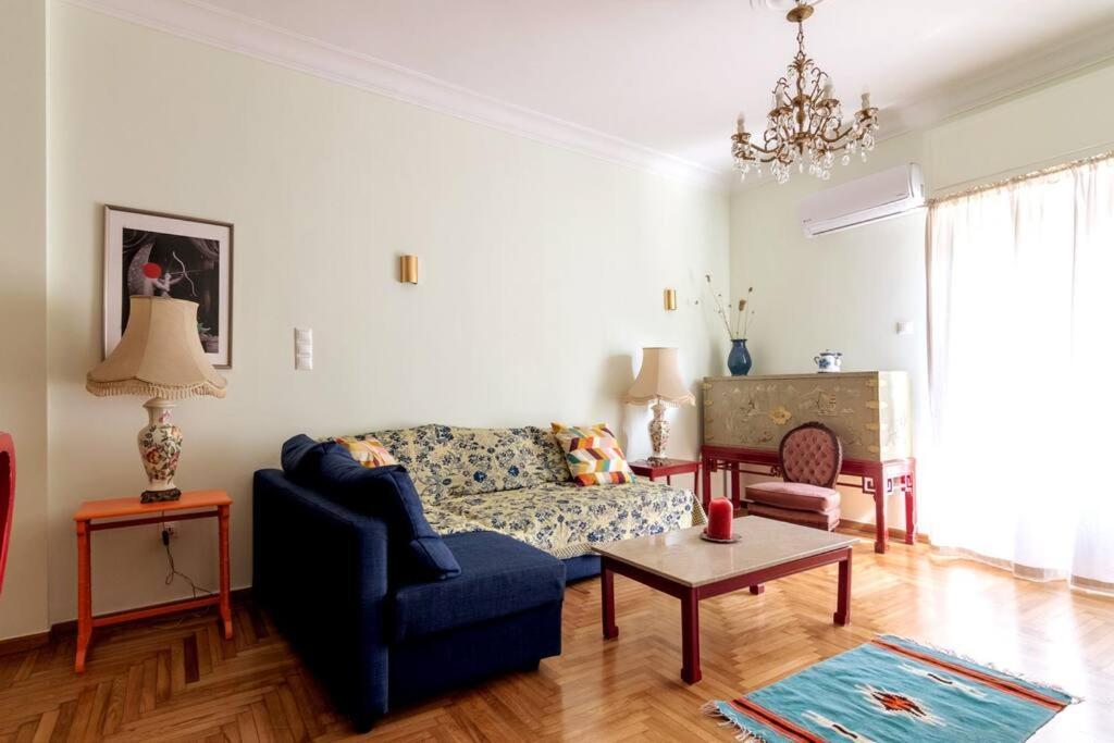 Iphigenia 2 Bedroom Retro Downtown Apartment 아테네 외부 사진