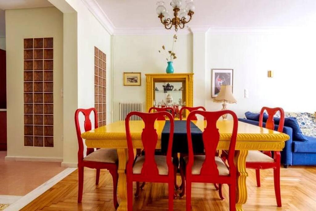 Iphigenia 2 Bedroom Retro Downtown Apartment 아테네 외부 사진
